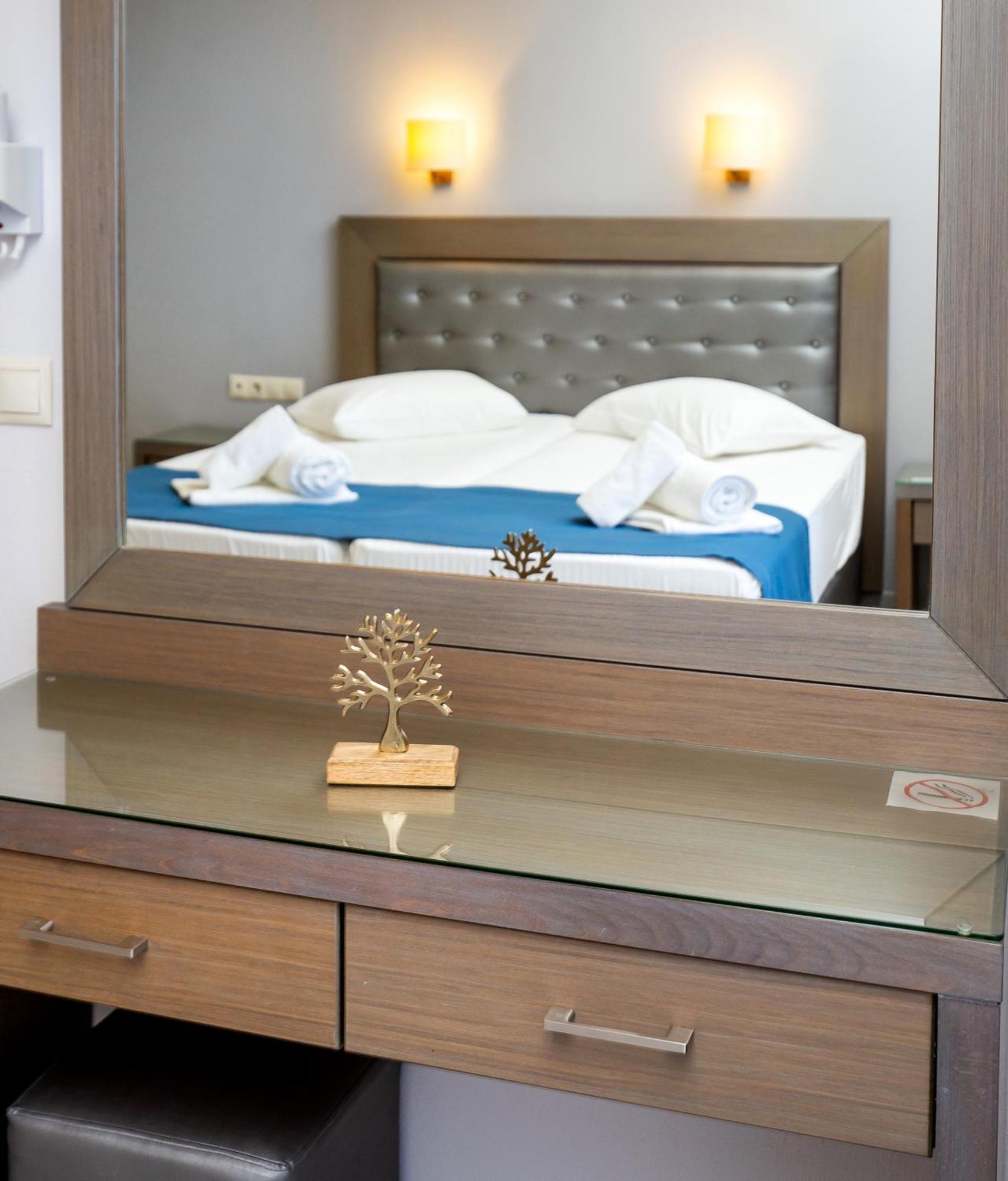 Hotel Thetis Limenas  Exterior photo